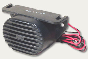 Rückfahrwarner 80–90 dB (Summer).